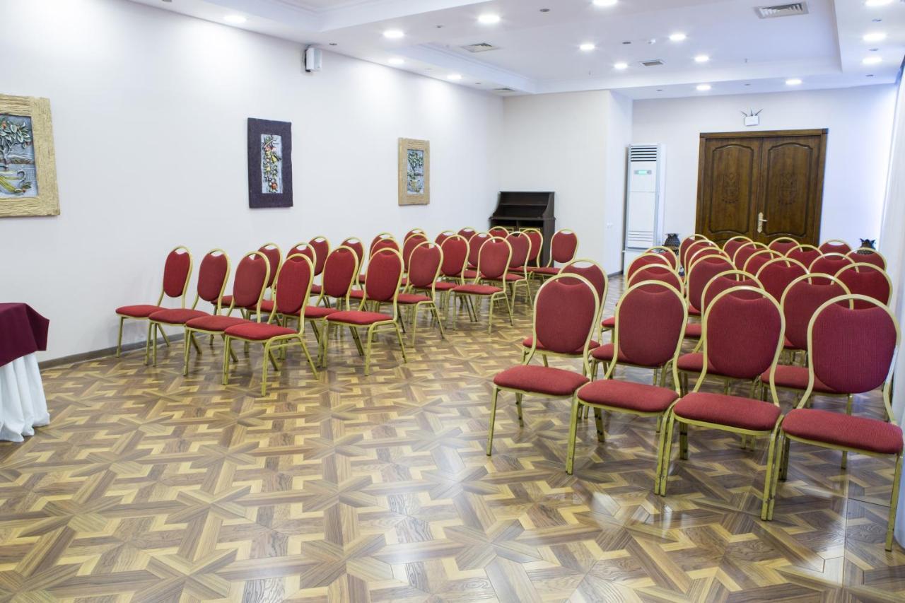 Grand Mir Hotel Tashkent Luaran gambar
