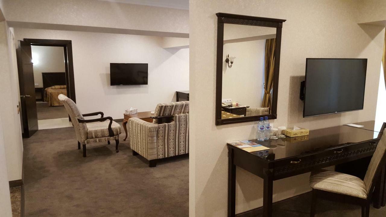 Grand Mir Hotel Tashkent Luaran gambar