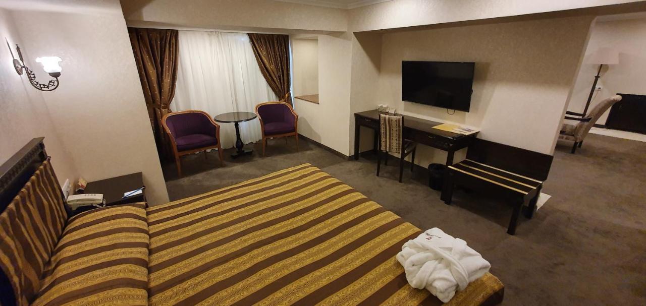 Grand Mir Hotel Tashkent Luaran gambar